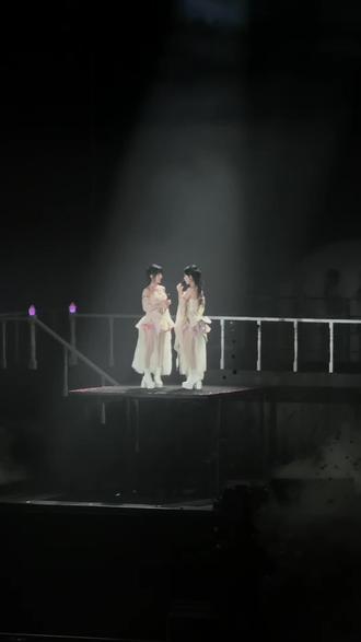 🐰By2「撇清关系」宁波站
初中耳边MP3里的声音,来到了现实!!
#by2 #by2演唱会 #by2爱丫爱丫 #by2宁波