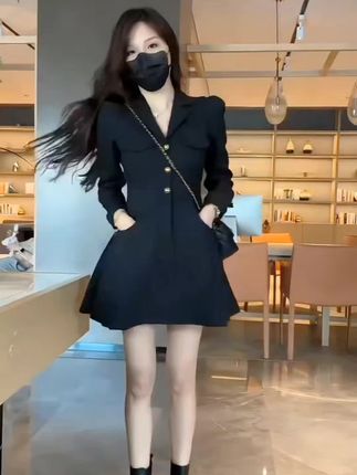 #气质穿搭 #高级感穿搭 #显瘦穿搭 #连衣裙 #谁穿谁显瘦