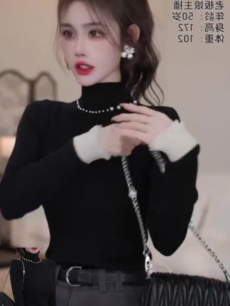 #内搭外穿都好看 #谁穿谁好看 #洋气小衫 #2024韩版秋冬新款设计感气质显瘦百搭纯色修身T恤#大数据推荐给有需要的人