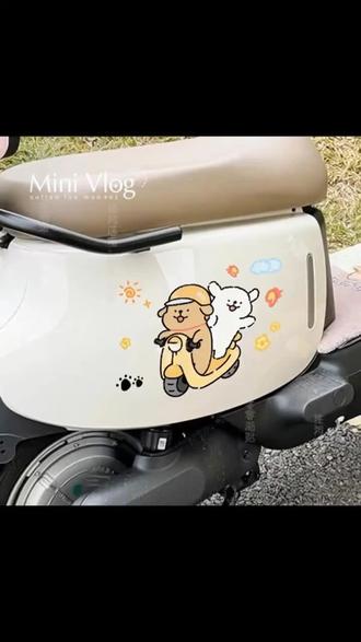 电动车小狗贴纸太绝了!防水防晒还无痕,遮划痕超可爱!#少女心出行#粉色电动车 #可爱汽车贴