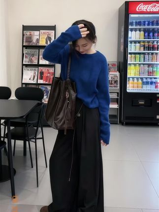 #舒畅的入秋穿搭都是琥珀系 #秋天变时髦就从韩系穿搭开始 #初秋一周不重样穿搭 #早秋穿搭三分钟出门不是梦 #慵懒风穿搭