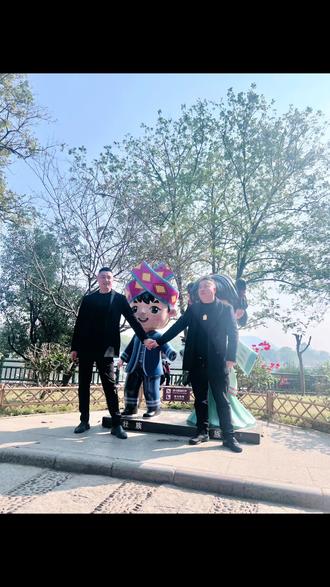 大象🐘大象🐘你的鼻子为什么这么长?🥰
#爱自己的一百种方式测试