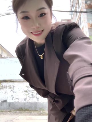 160/145 我穿的M码 #微胖女生 #风衣穿搭 #秋季穿搭 #今日穿搭look