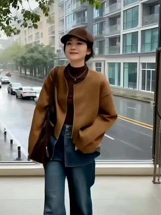 #秋冬穿搭新鲜感在#穿搭中如何运用色彩美学#超实用的早秋风衣穿搭口诀#大学生快速穿搭#普通人韩女感速成穿搭@DOU+上热门 @DOU+小助手 @我要上热门