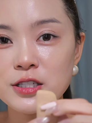 minilab奢润紧致精华粉底霜30g女神养妆黑钻遮瑕不脱妆滋润 #粉底霜#遮瑕