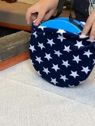 折叠凳。出门携带方便。#居家百货#居家好物#生活用品@抖音小助手