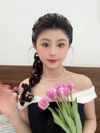 飘带发箍这样扎头发,温柔气质又减龄#盘发教程 #发箍 #飘带发箍 #发饰 #发箍这样戴好美