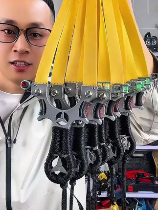 新款铝合金弹弓高精度激光户外成人玩具#激光弹弓 #弹弓户外