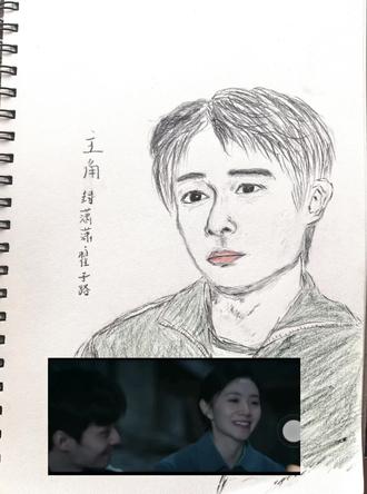 主角 封潇潇 画了三个主角了,这时间最长的一个,因为8岁的女鹅说,画得像的话,花100块买下。一边是老阿姨为金钱而战,为名誉而战,一边我想知道小学生里面,封潇潇是不是很火呀。最后,各位看官觉得像吗?#明星手绘 #主角电视剧 #封潇潇 #初恋 #翟子路