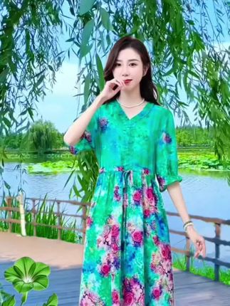 #优雅气质 #气质连衣裙 #面料舒适透气 #谁穿谁漂亮 #夏季新款