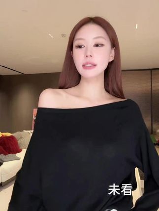 【美肩狙击】斜肩设计黑色显瘦百搭针织衫#时尚穿搭 #ootd穿搭 #百搭上衣 #秋冬穿搭 #温婉