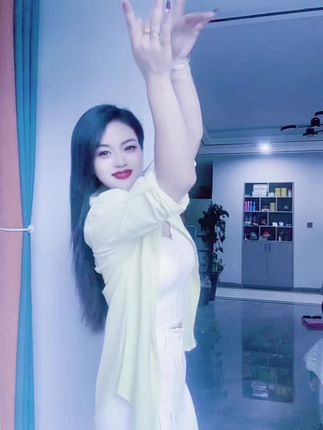 远离给你情绪带来波动的人,人生短短几万天,别把自己搞得太累