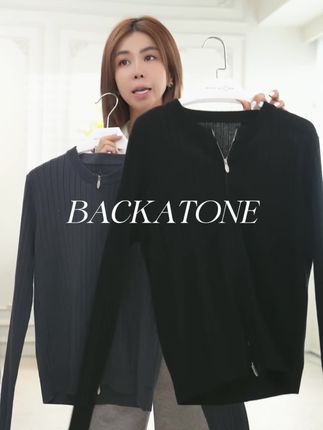 #李现Allblack西装杀 这件衣服真的非常值得去入手,它是羊毛针织衫,而且这件衣服的话,它是做了一个非常简约大气的这种竖条纹的设计,穿起来的话非常的显瘦,而且这件衣服的话,它是属于那种基础百搭款,你可以单穿,也可以把它当成一个内搭来穿,都非常的好看。不扎人,超显瘦。#女装穿搭 #穿搭#爱美是女人的天性