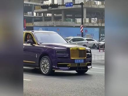 揭秘豪车轮毂滑行真相#汽车知识热门 #抖音汽车