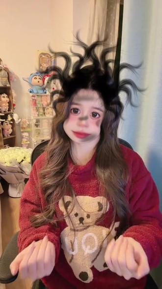 #遇见转椅子转场
所以爱要拐几个弯才来