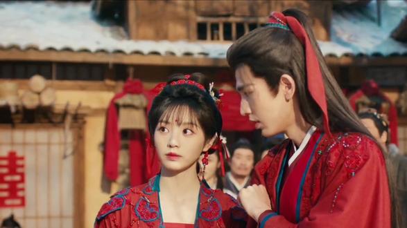 3.她主动亲他,他立刻回亲,太会了#生活服务热点中心 #逐玉 #煮豆烧豆杆 #豆在锅里喊#张凌赫逐玉