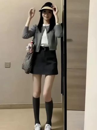 2025早秋新款爆款洋气三件套女装流行时尚裙子套装气质短裙两件套#好看的小姐姐#短裙#春秋穿搭 #好物推荐🔥