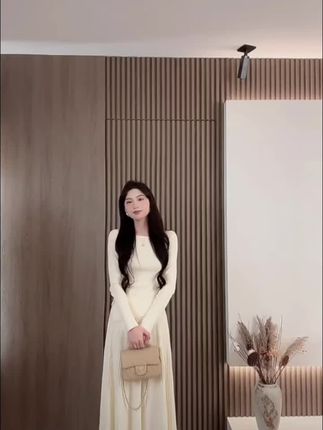 简约知性温柔穿搭套装女秋新款气质上衣半身裙老钱两件套