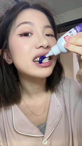 大黄牙的快去试试!白云山这款紫光色修牙膏,简直就是牙齿还原剂#牙膏 #色修牙膏 #白云山牙膏 #白云山紫光牙膏 #美白牙膏