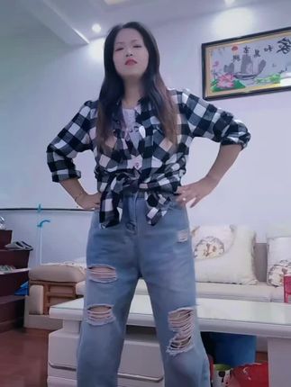 #活动筋骨 #动动更健康 #自己喜欢就好 #扭扭更健康