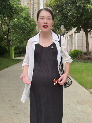 孕25周四维一次过,孕妈妈和宝宝磁场🧭弱,出门还是注意一点带上婆婆给我准备了孕妇别针,为了宝宝宁可信其有,不可信其无,宝宝出生后要戴上哦~#十月怀胎 #孕妇别针 #孕期
