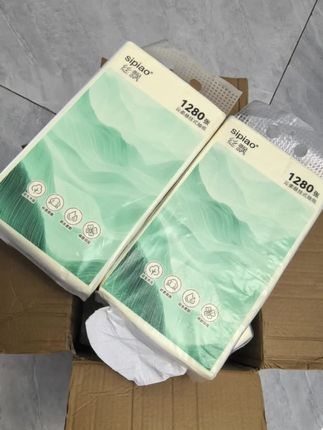 哇哇哇~丝飘出新款巨无霸悬挂抽纸了,关键这价就到手一大箱6大提,还是加大加厚的,真的超划算#丝飘 #抽纸#丝飘抽纸#点亮春日的居家好物 #巨无霸抽纸