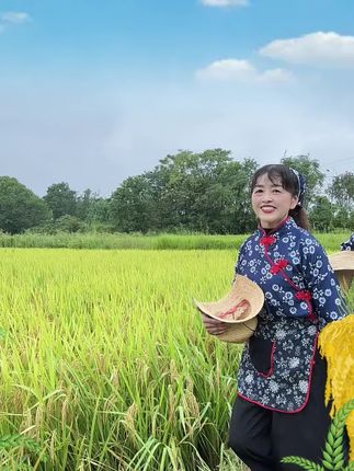 丰收的喜悦🌾配上这么好的音乐开心一下🌾🌾🌾🌾🌾