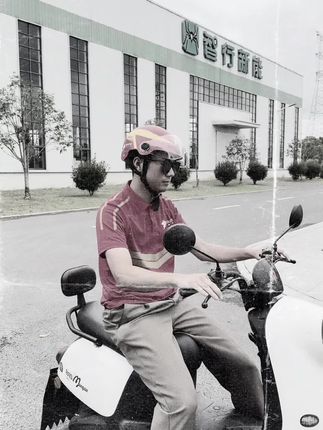 没电了咋整?用智租呀,现在新用户抖音买套餐划算的哦,不信你点击左下角链接瞅瞅#智租换电 #默剧 #没电了咋整 #换电套餐 #外卖