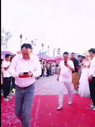 沐总参加农村幺哥活动留下美好瞬间😊😊