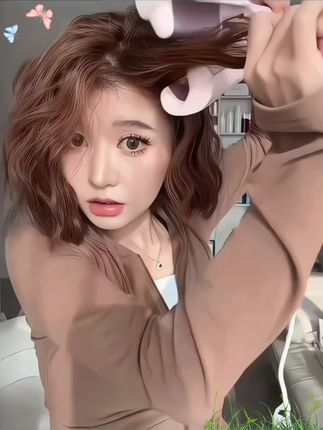 #打工人无痛变美小心机 #邪修版高层次卷发好省事 深v持久,随便一夹都好好看啊,发量少的可以闭眼入#法式慵懒卷 #蛋卷棒 #有手就会蛋卷头教程