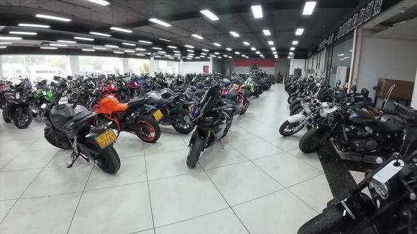 3万左右能买到最大功率的仿赛#张雪500rr