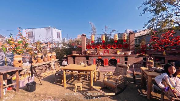 小院闲坐,围炉煮茶,慢煮时光,暖了人间。