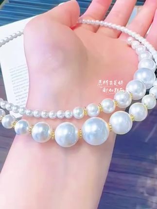 夏天少不了的珠珠配饰,戴起来特别有气质#饰品  #时尚 #每日穿搭 #项链 #珍珠项链