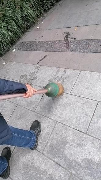 欣赏沾水街写书法《咏梅》