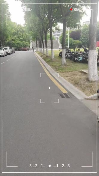 世界小,国科大! 自己叽里呱啦也不知道说啥呢,研0校友们9月份雁栖湖见!#中国科学院大学雁栖湖 #中国科学院大学 #录取通知书