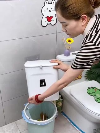 #壁挂垃圾桶 #垃圾桶 #带盖垃圾桶 #非常方便实用 #实用好物