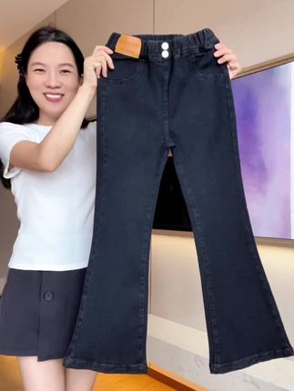 百搭时髦高弹牛仔微喇裤,怎么搭配都好看#女童裤子 #女童牛仔裤 #微喇裤 #百搭裤子