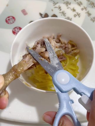 别再用手撕肉菜,用嘴咬AD给宝宝了,可以安排这套316L不锈钢辅食剪,干净卫生出门携带方便#宝宝辅食工具#辅食剪刀#母婴好物#宝宝餐具