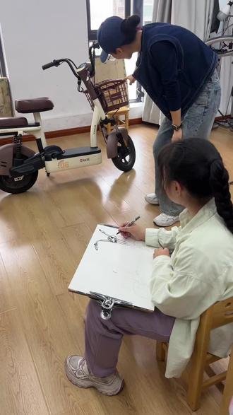 实物写生课 实物写生
练观察,塑造型,磨心性。
#青鸟美育#新乡画室推荐