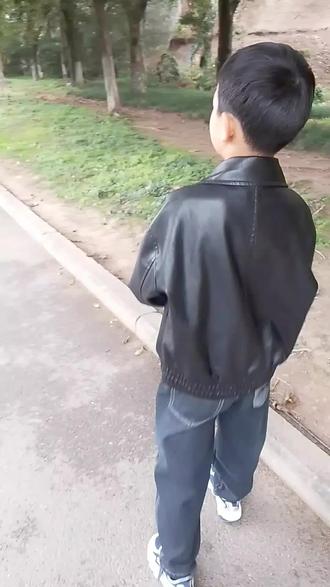 阳光小男孩👦👍👍👍