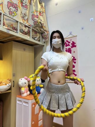 回复 @红乐森鲜的评论 我现在转还来得及吗呼啦圈跟DJ绝配呀#呼啦圈转起来#居家锻炼#新手健身干货满满