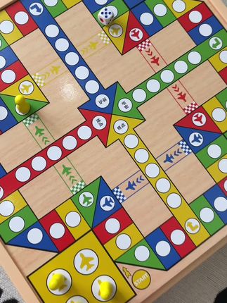 家里棋盒堆成山?一盒搞定36种经典玩法! 一个月都不重王#亲子互动玩具 #飞行棋游戏 #多功能棋盘 #多功能棋盘多合一