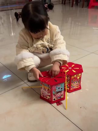 儿童手提灯笼中秋兔子投影灯笼#中秋节手工灯笼 #中秋节