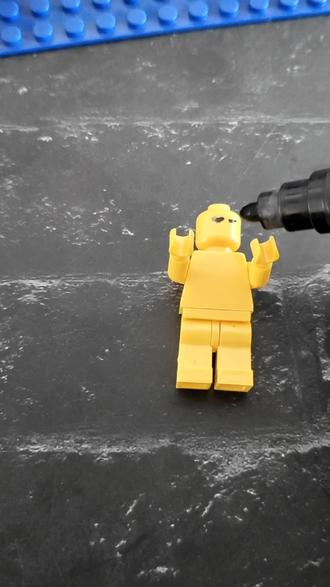 素体积木人仔,可以涂涂画画,创造自己喜欢的表情!#积木人仔 #乐高小人仔 #过年礼物