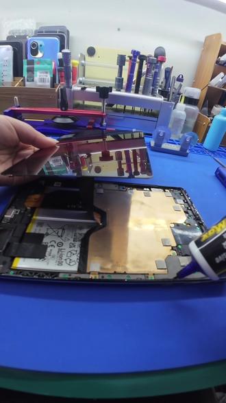 联想Y700更换屏幕#认真工作的样子 #手机维修#轻能猿#数码科技#抖音创作者激励计划