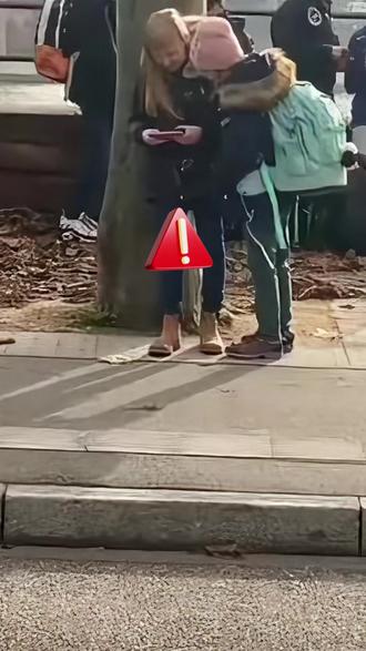 澳大利亚立法禁止16岁以下人群拥有社媒账号