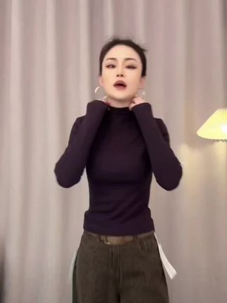 #打底衫 #T恤 2025新款半高领螺纹长袖T恤百搭打底衫女修身显瘦内搭韩版上衣
