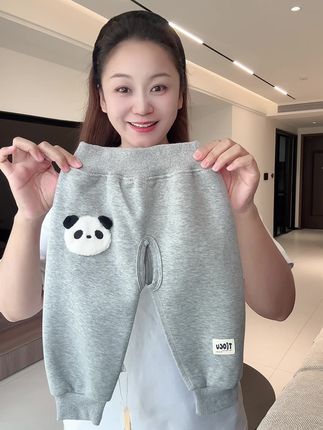 终于找到了质量超好的开裆卫裤,软糯亲肤还非常厚实!超百搭洋气!#卫裤 #开裆裤 #儿童休闲裤 #开裆卫裤 #高品质童装