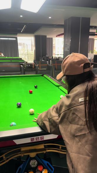 有空带台球出来打嫂子#台球高难度动作 #台球教学