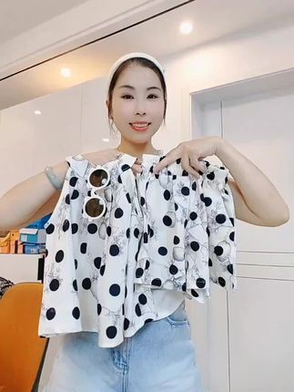 好凉快又洋气的女童套装,品质真太好了,不挑肤色不挑人穿,谁穿谁好看~#清凉穿搭#套装#两件套#圆点套装#夏季穿搭